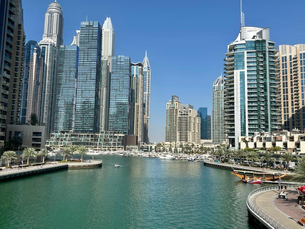 5 Star Serviced Apartment With Beach Access In The Heart Of Dubai Marina Free Welcome Gift Box Upon Arrival Exteriér fotografie